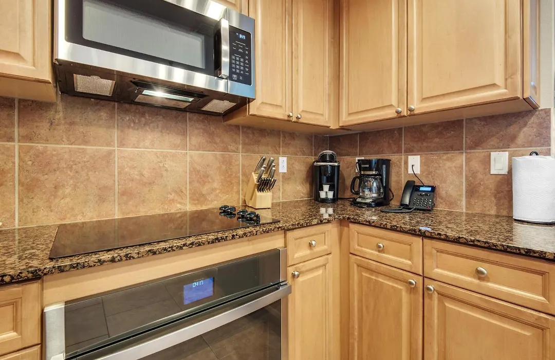 Portofino Tower 1 Unit 1109-1